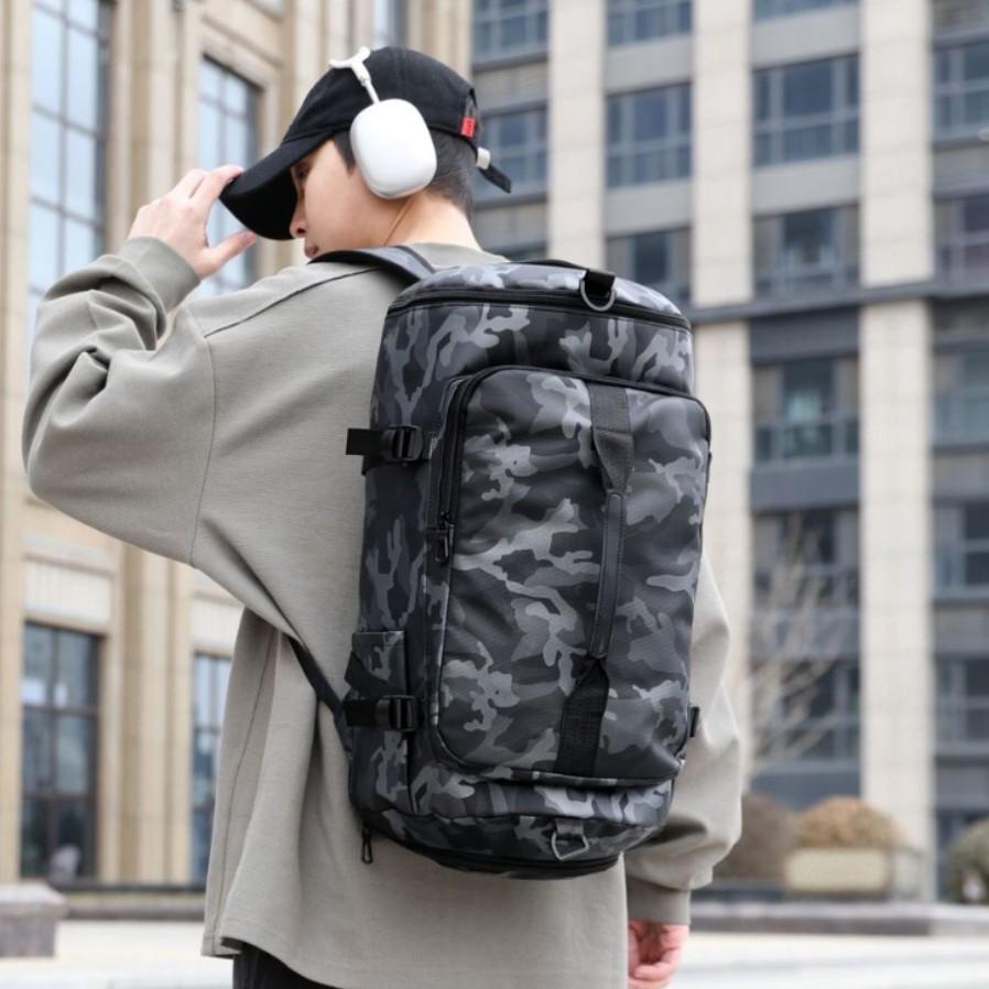 Large-capacity Multi-functional Hand-held Travel Bag with A Shoe Compartment for Both Men and Women, and A Dry-wet Separated Sports and Leisure Bag