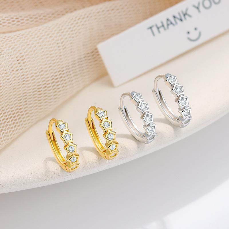 925 Sterling Silver Star Zircon Hoop Earrings for Women, Minimalist Shiny Cubic Zirconia Huggie Earrings Fashion Jewelry Gift