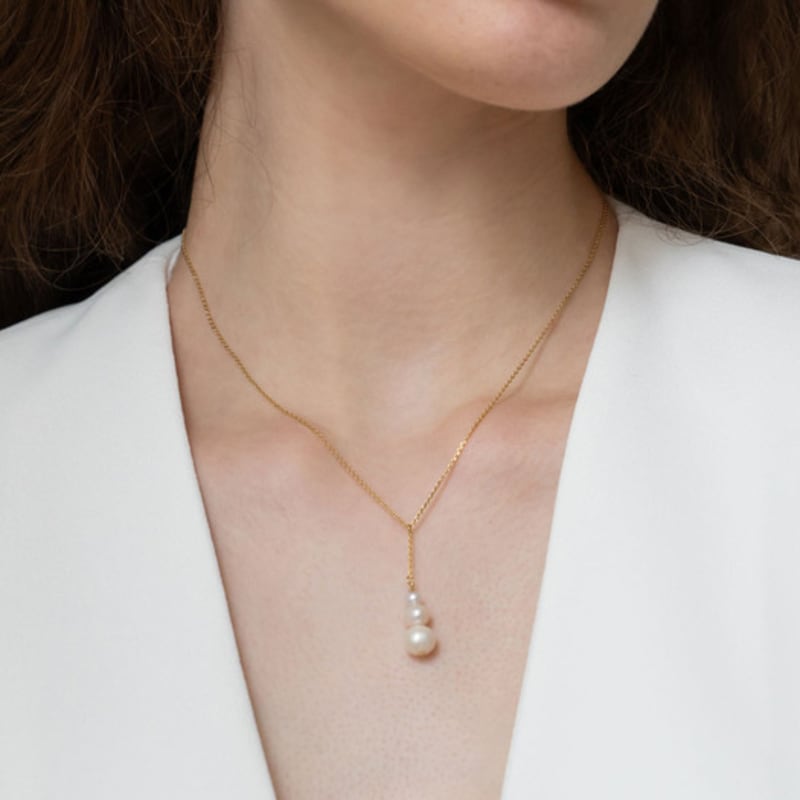 Dawn of Me Crescendo Pearl Drop Necklace