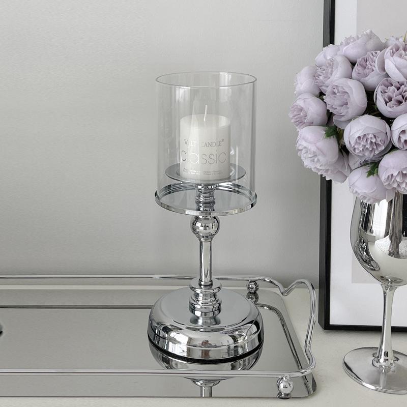 Retro Scented Candle Centerpiece: Romantic Candlelight Dinner Ornament & Candlestick Holder