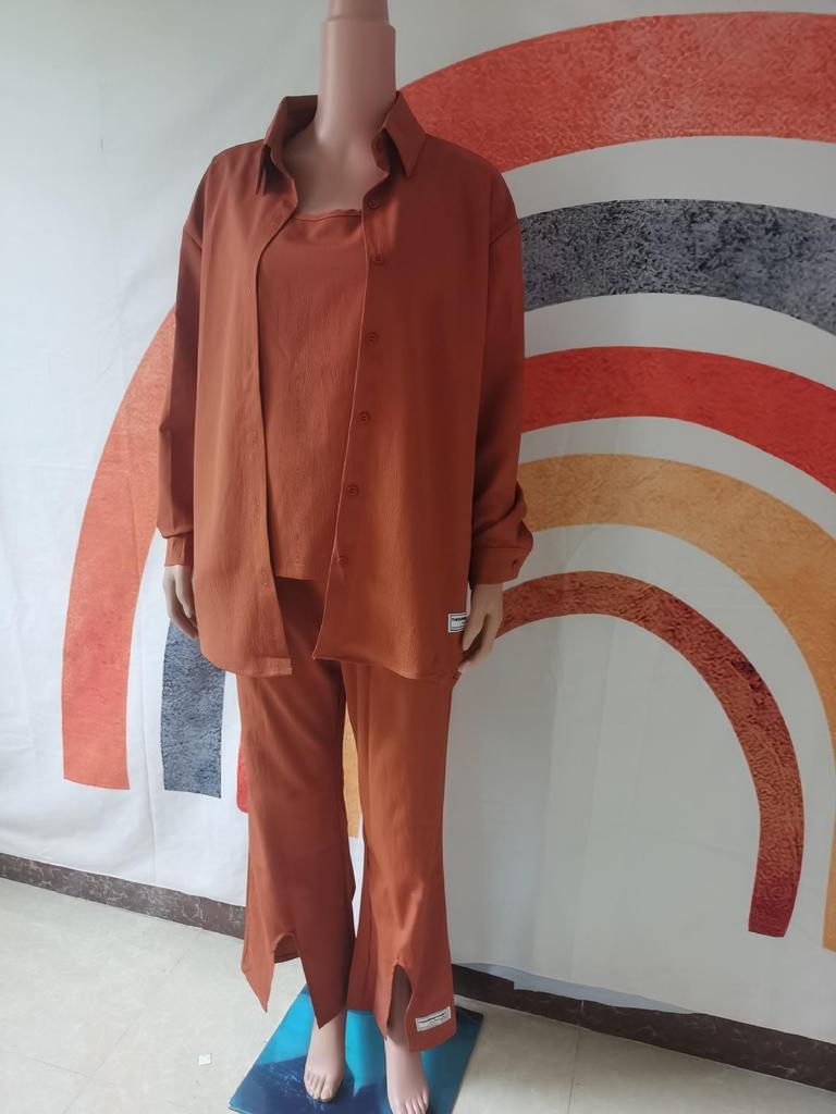 Ensemble 3 Pièces Automne Moyen-Orient 2024: Chemise à manches longues, Gilet et Pantalon pour le trajet domicile-travail.