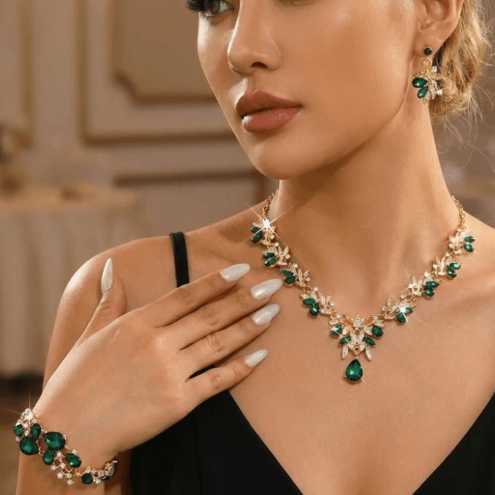 Teardrop Crystal Jewelry Set Rhinestone Matching Kit Chic Pendant Necklace Date