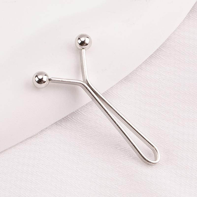 

Adjustable Waist Clip: No-Sew, No-Nail Pants Shortening & Waist Reduction Tool