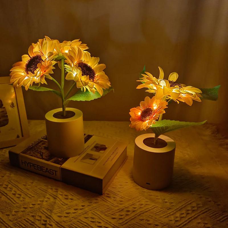 Sunflower Table Lamp LED Nightlight Besides Lamp USB Rechargeable Lamp Light Gift Bedroom Home