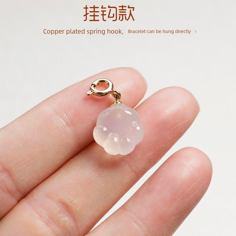 

Мир Пряжка Бамбуковый Сустав Белый Ледяная Роза Маленький Слип Халцедон Cat s claw 13x13x8mm((With spring buckle))