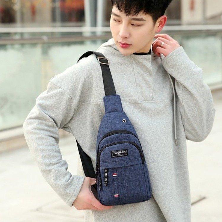 New men's breast bag, casual hiking multi-purpose chest shoulder messenger bag men's backpack