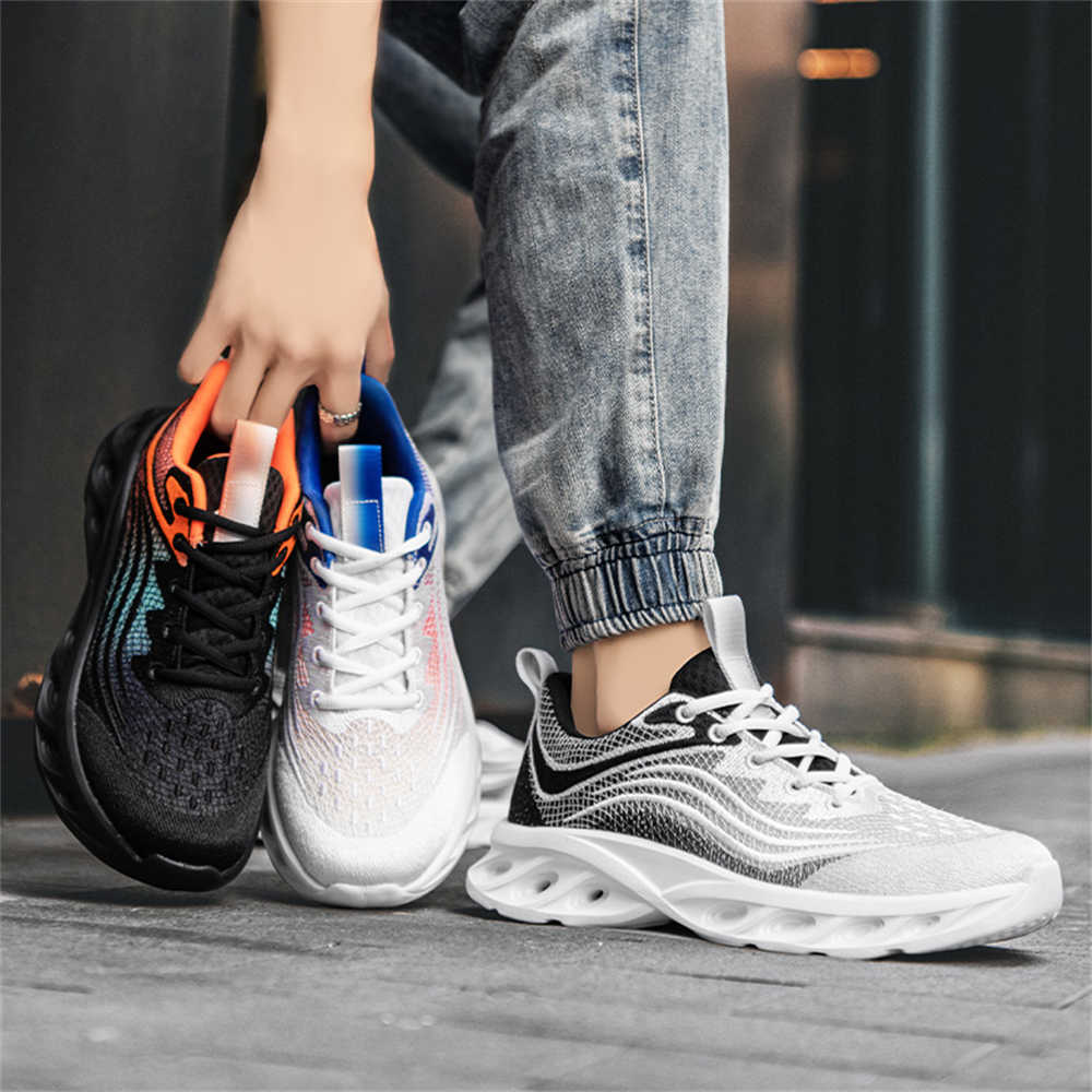 Fashion Number 39 Round Toe White Shoes For Men Casual Sneakers Green White Corrida Running Sport Best Selling College Baskette