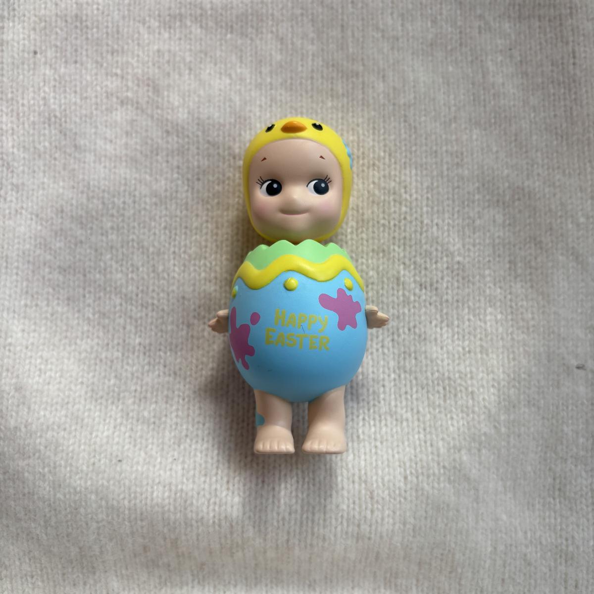 

Sonny Angel Mini Figure No box No bag Blind Box Easter Lamb Hatched Egg Easter Cow Easter Bunny SAS65335 1PC No Box - No Bag