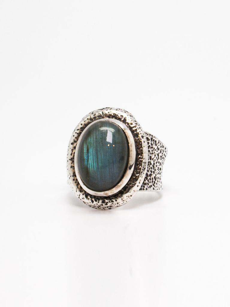 Harang Hr 27R_Big Labradorite Ring