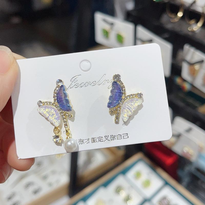 Korean Fashion Asymmetric Butterfly Earrings For Women Cute Sweet Rhinestone Pearl Pendant Earrings Lady Girl Party Jewelry Gift