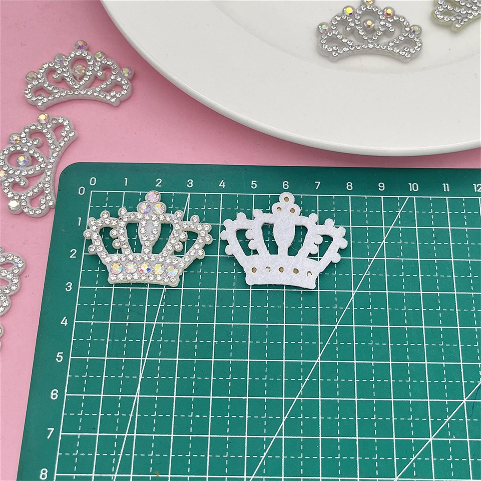 

15 шт. мягкая аппликация в виде короны из страз разной формы для поделок, декора одежды, заплаток, головных уборов, бантов для волос, аксессуаров One Size