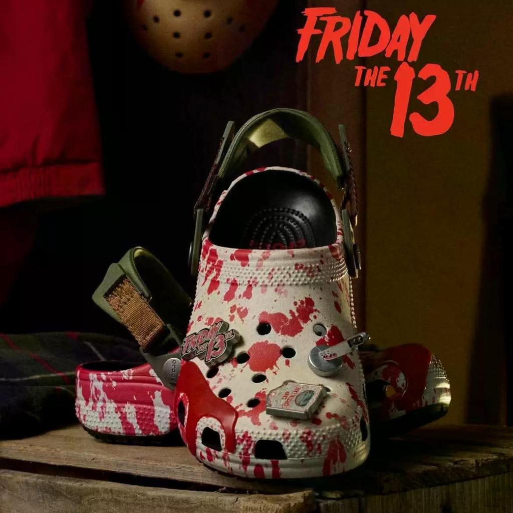 Friday The 13th x Crocs Classic Clog Horror Pack - Jason Unisex Sneakers Tan Red Green 212073-90H