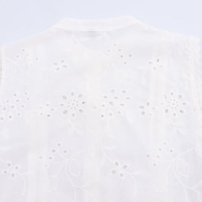 Kaslead New Women clothes Western Style Fashion Simple and Versatile Hollow Embroidery Shirts 8126947