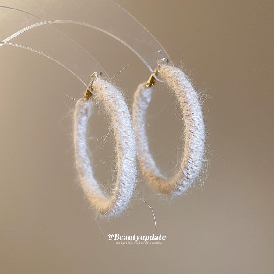 Handmade Knitted Wool Hoop Earrings: Autumn/Winter Fashion, Versatile & High-End Style for Women
