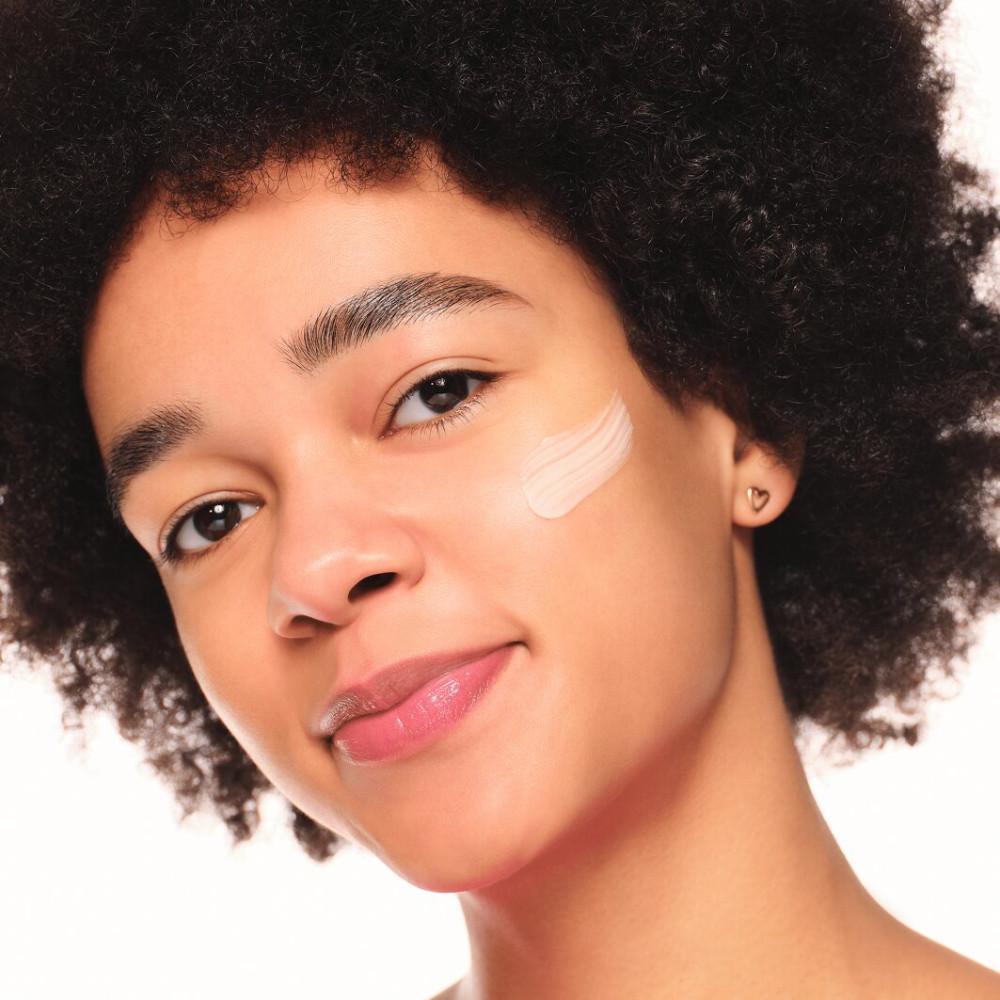 Essence Silky Blur Porenloser Primer - 