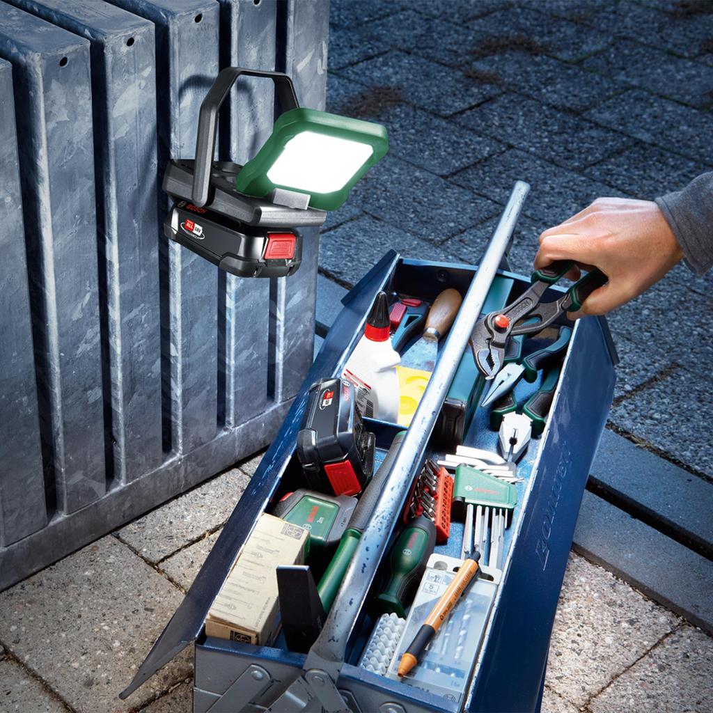 Bosch DIY 18V cordless light charger sold (body only, separately) ESL18V-400H