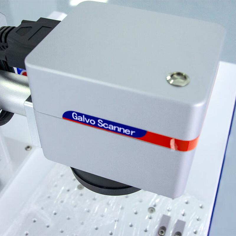 

Hui Ke Laser Marking Galvanometer ZC-D1064 CN plug (adapter included)
