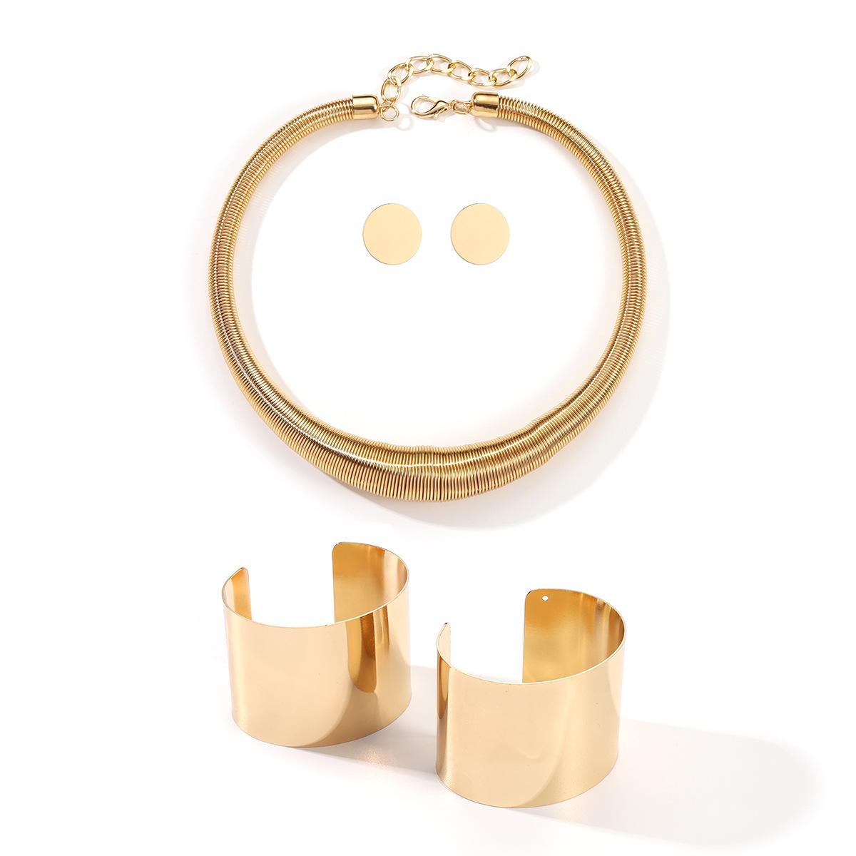 Европейский и американский персонализированный дизайн, металлическая комбинация из ожерелья, браслета и серег, преувеличенный панк-стиль, набор украшений