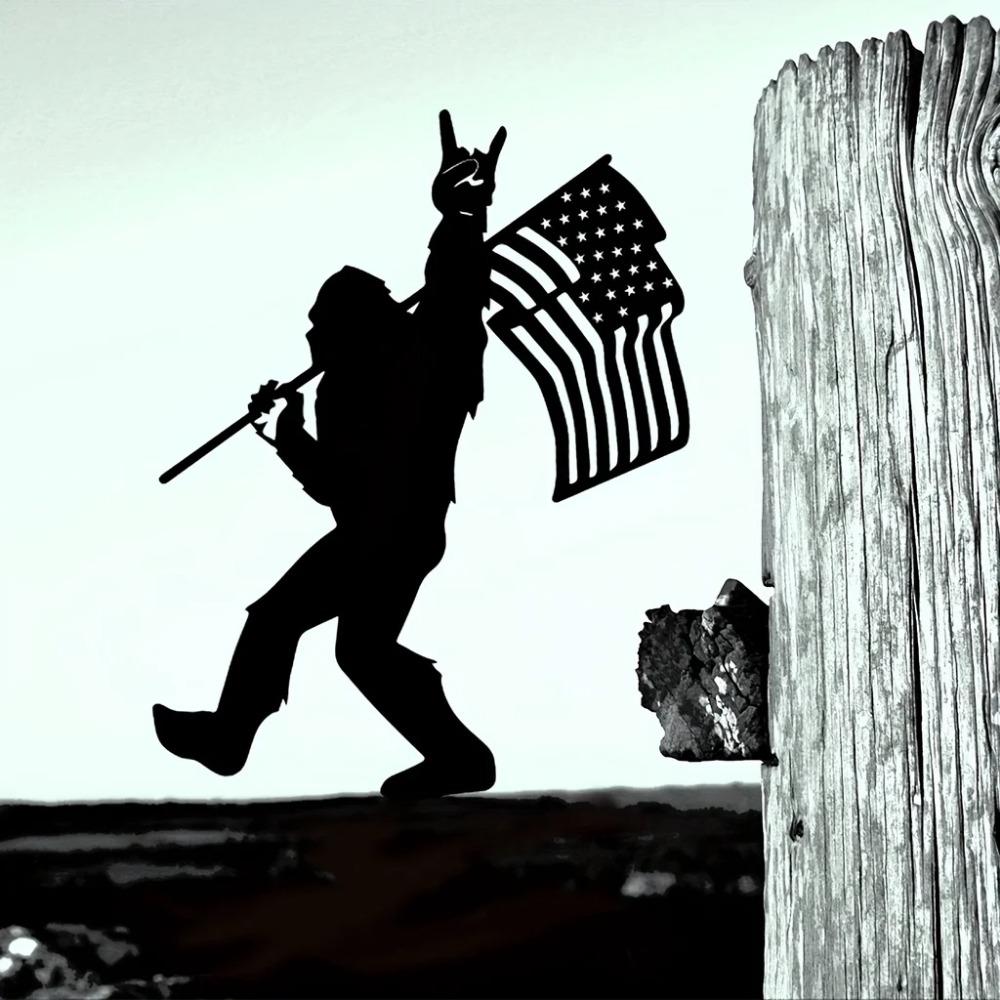 Add a Touch of Americana to Your Garden with 1pc Sasquatch Yard Art Silhouette – Ideal for Garden Party Décor and Outdoor Spaces