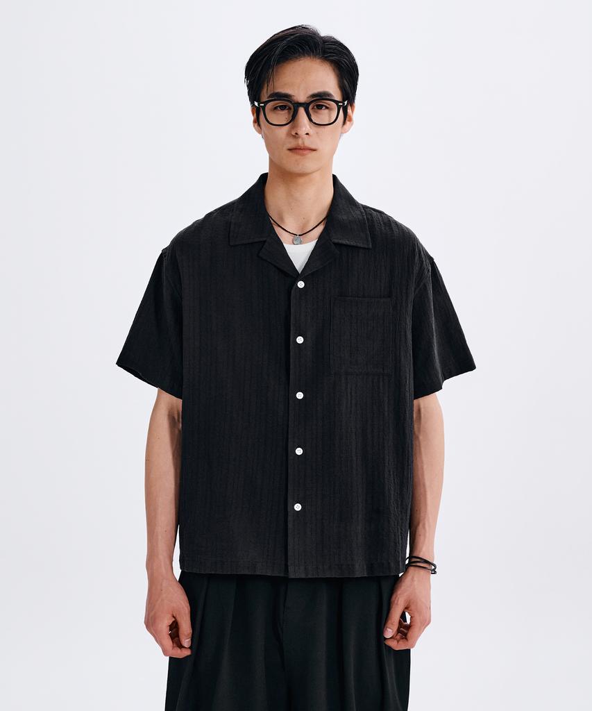 TAKEASY Crinkle Open Collar Half Shirt (Black)