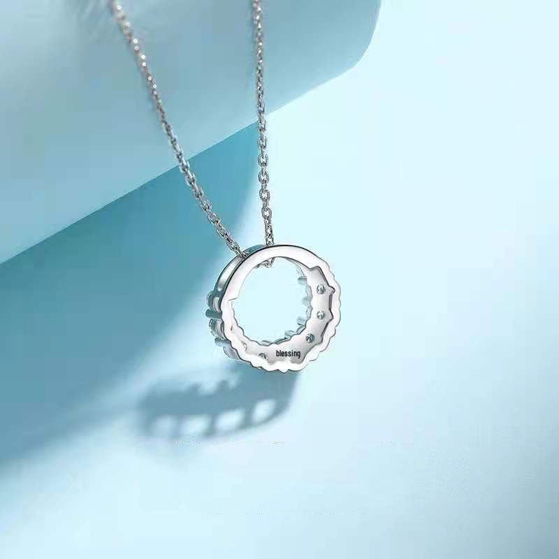 Elegant Ring Necklace: 2021 Trendy Design for Women, Featured on Douyin for a Sophisticated Look