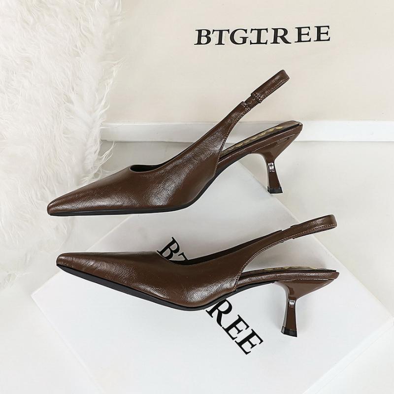 Fashion European And American Style Banquet High Heels Leopard Print Thin Heel Hollow Pointed Toe Single Shoes Tripping Temperament