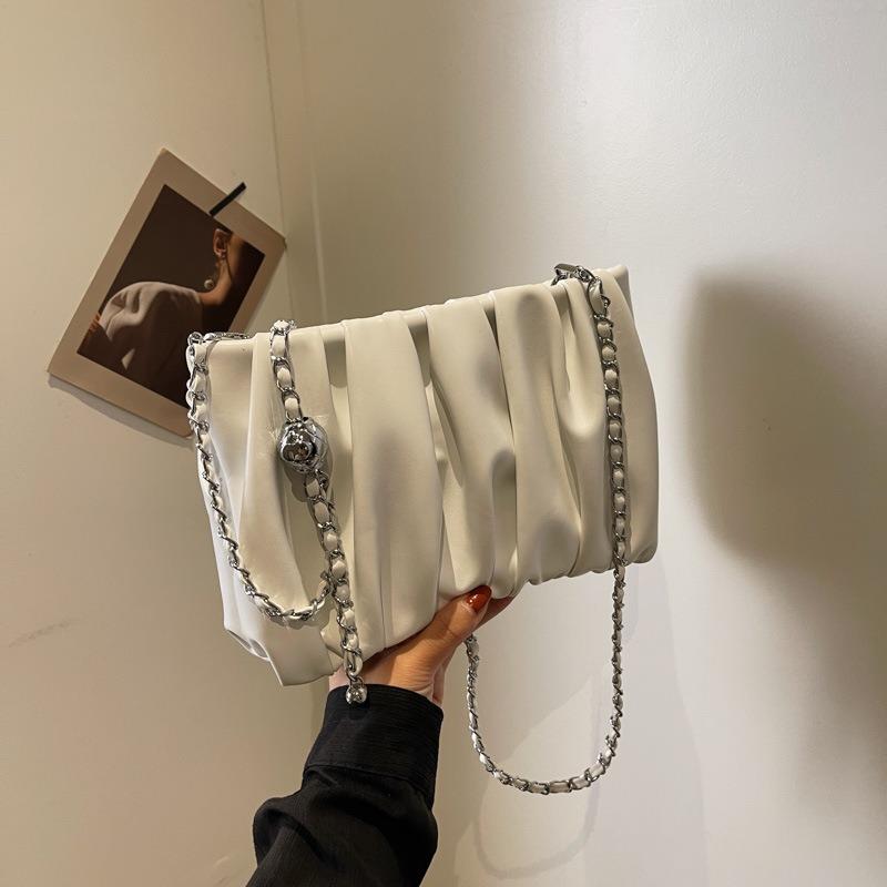 Niche Pleated Bag Women's New Trendy Shoulder Bag Crossbody Fashion Chain Envelope Small Square Bag