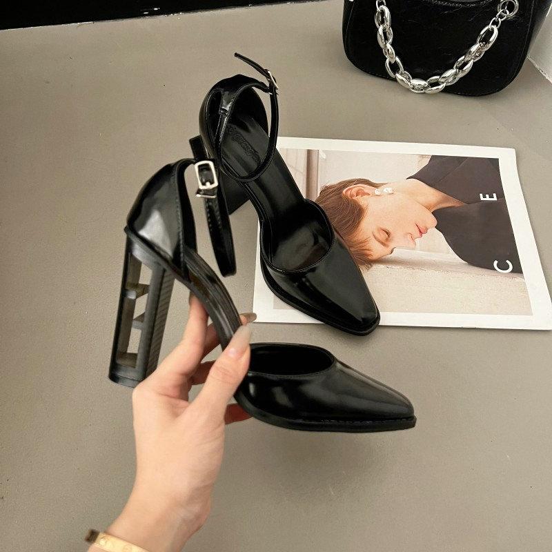 

Fashion Shoes Hollowed Out Wood Grain Thick With Retro Hollow Baotou Single Shoe Square Head Nude Patent Leather High Heels Woman 40 чёрный