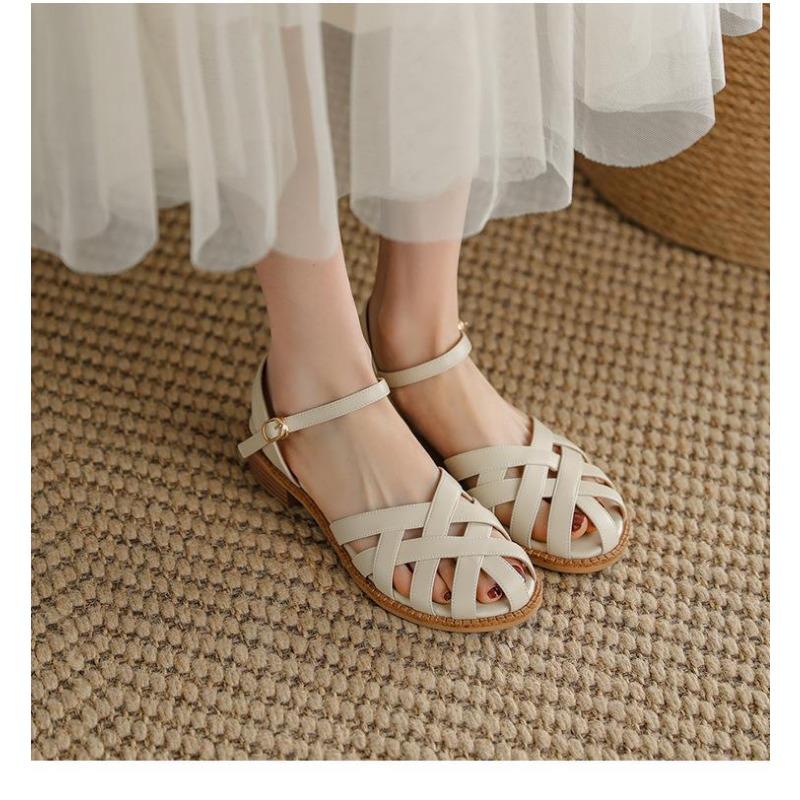 Simple One Strap Baotou Sandals Women's Spring and Summer Vintage Roman Sandals