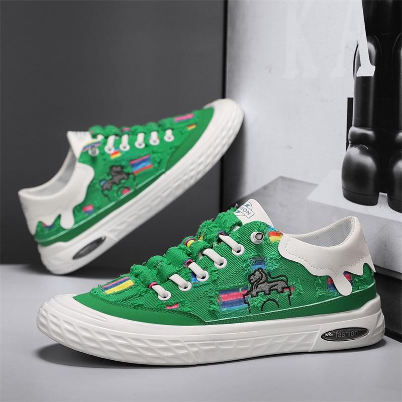 Canvas Casual Sneaker Skateboard Ventilate Wear-resistant Fabric Loafers Sports and Leisure Soft and Comfortable Fashion Canvas