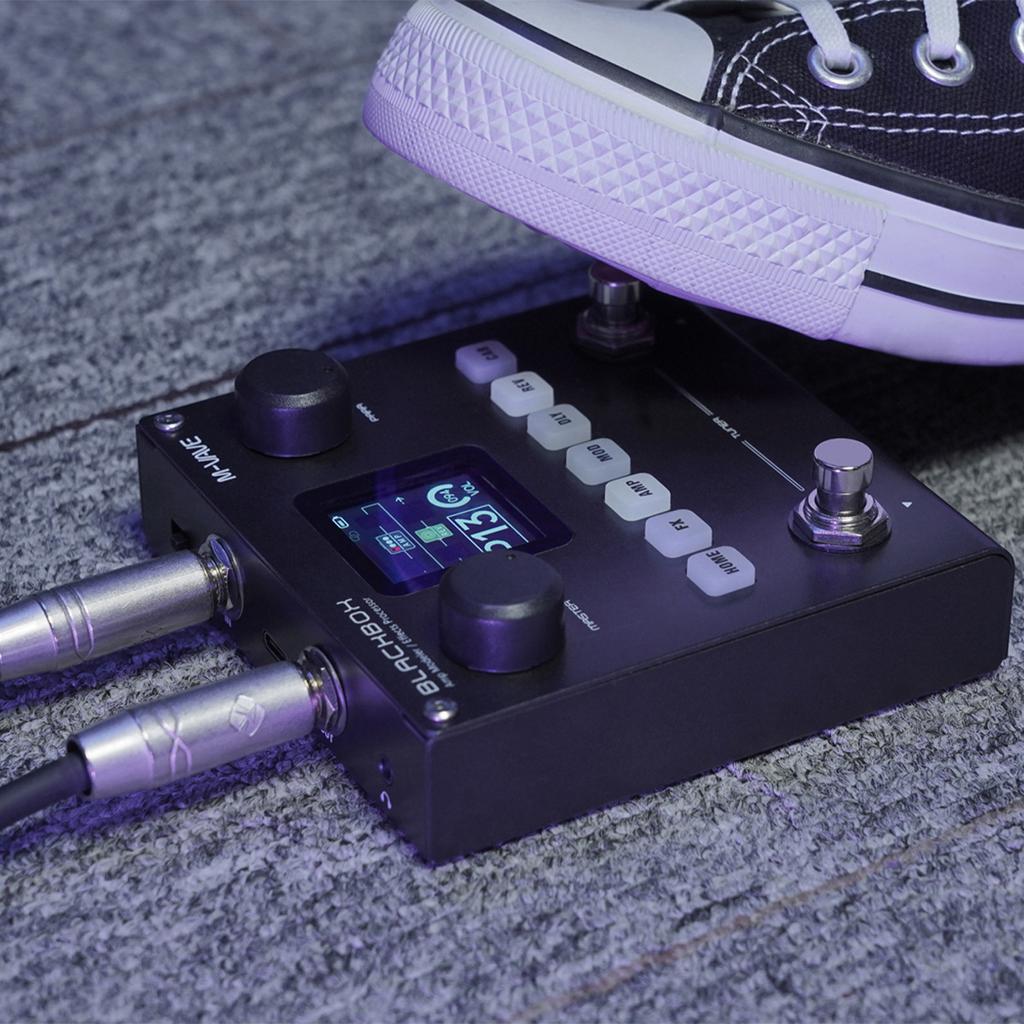 Processador de Efeitos Múltiplos Modelador de Amplificador de Guitarra / Baixo Blackbox Recarregável para Guitarra Elétrica Baixo