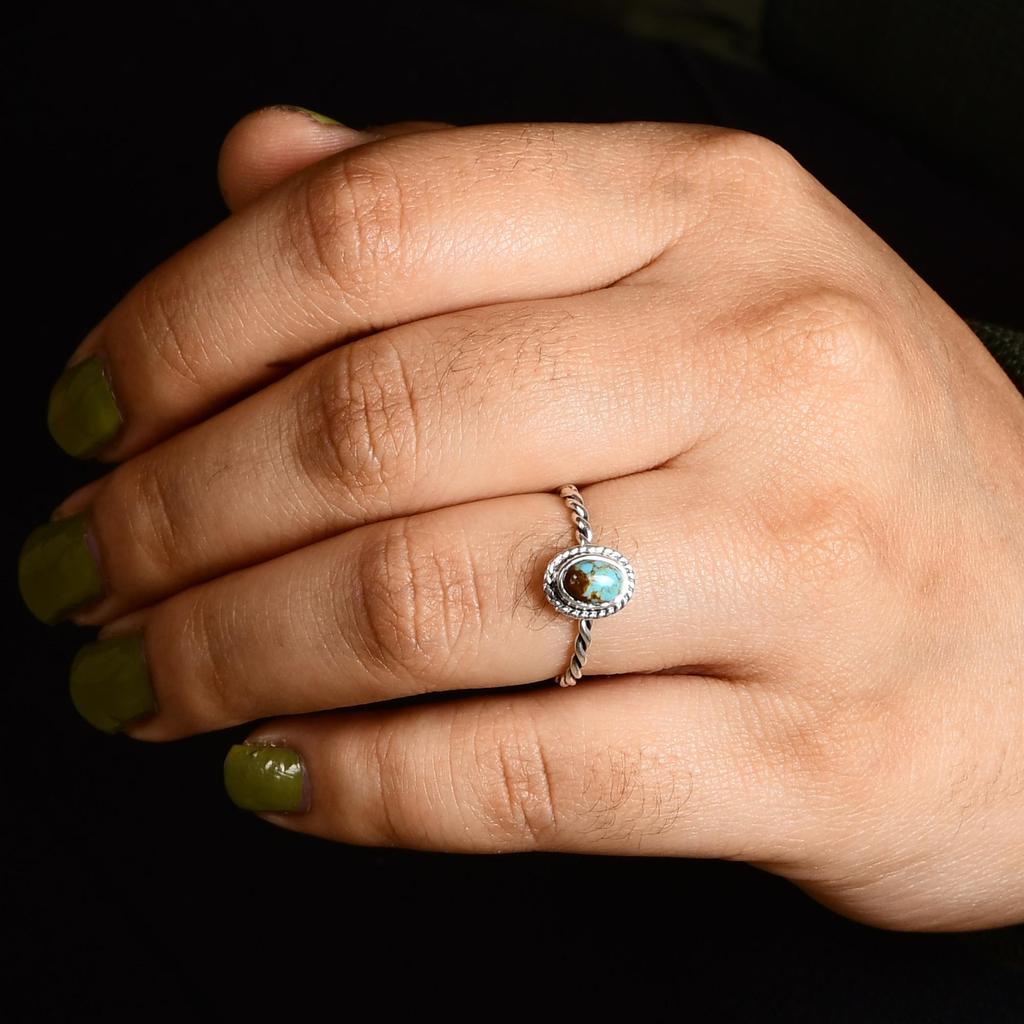 Artisan Handcrafted Kingman Turquoise Solitaire – Oxidized Silver Rope Band Ring – December Birthstone