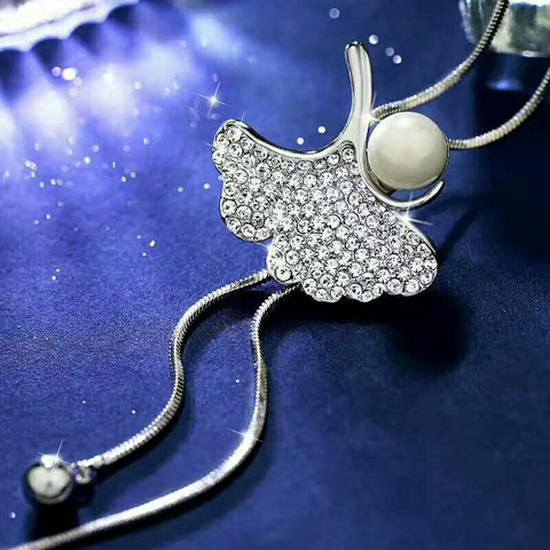 Elegante Quasten-Pulloverkette für Damen - Vielseitiges, hochwertiges europäisches und amerikanisches Design für Herbst/Winter-Mode