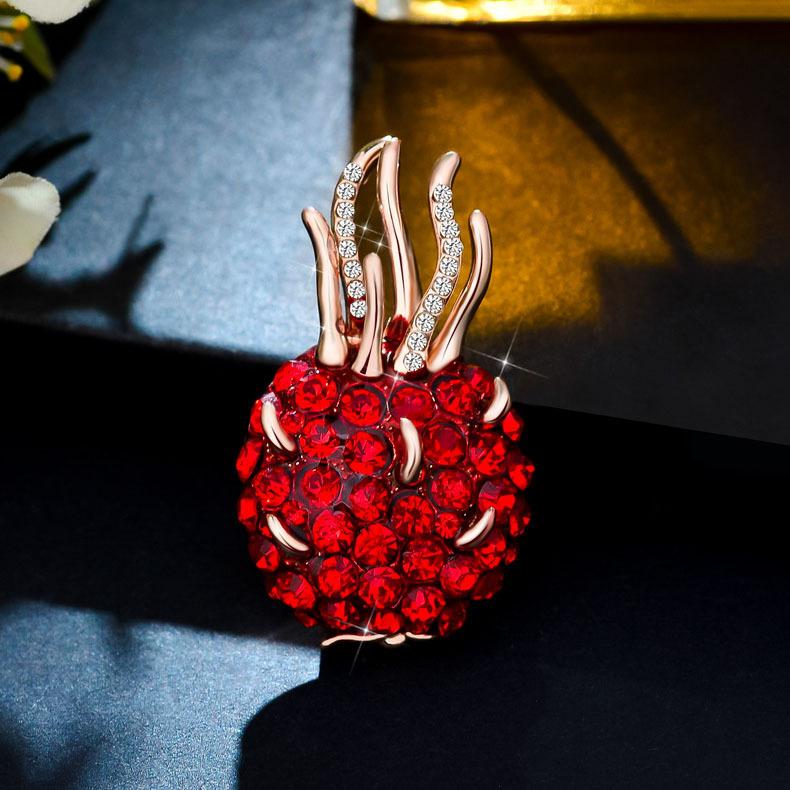 Creative Dragon Fruit Brooch Female Cute Japanese Simple And Versatile Personality National Temperament Brooch Accessories