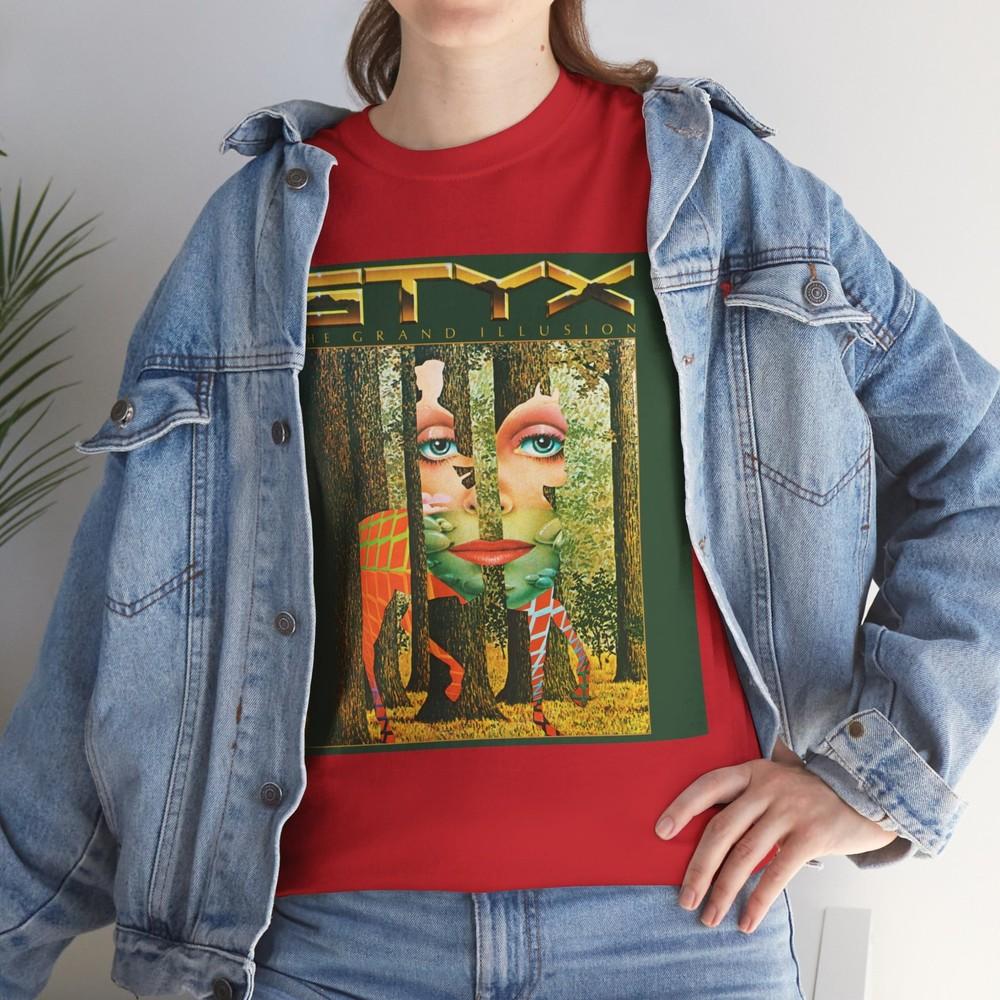 Styx The Grand Illusion (1977)  T-Shirt Art Music Band Tommy Shaw Dennis DeYoung
