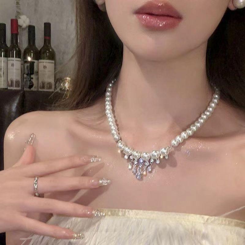 Spicy Girl Tassel Pearl Necklace: Elegant, Versatile Clavicle Jewelry for Women
