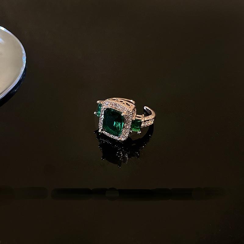 

Женские кольца, набор колец с зелеными кристаллами для женщин, золотые винтажные эстетические геометрические роскошные женские ювелирные кольца для женщин, подарки