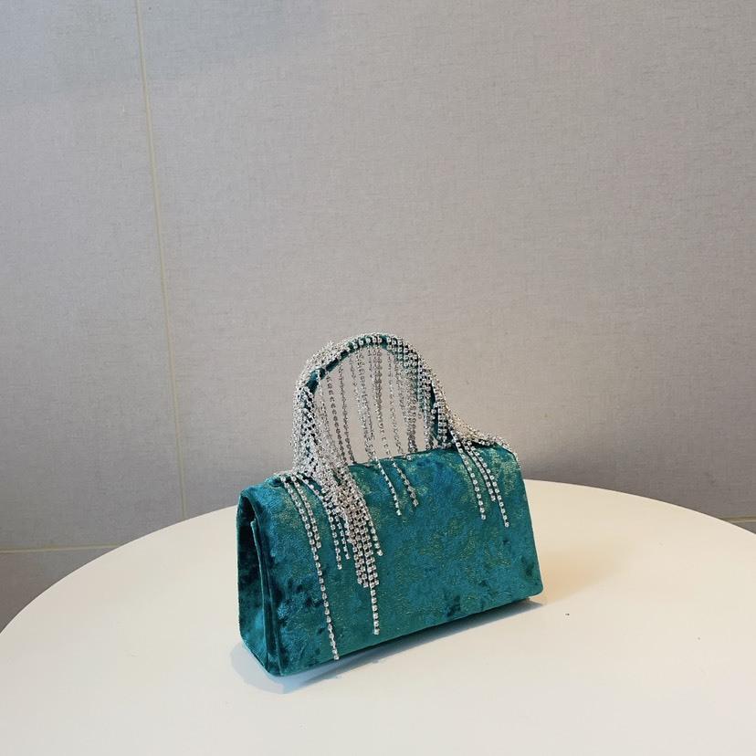 Women Velvet Evening Clutch Bag Diamond Clutch Female Banquet Crystal Tassel Handbags Wedding Purse Party Chains Crossbody Bags