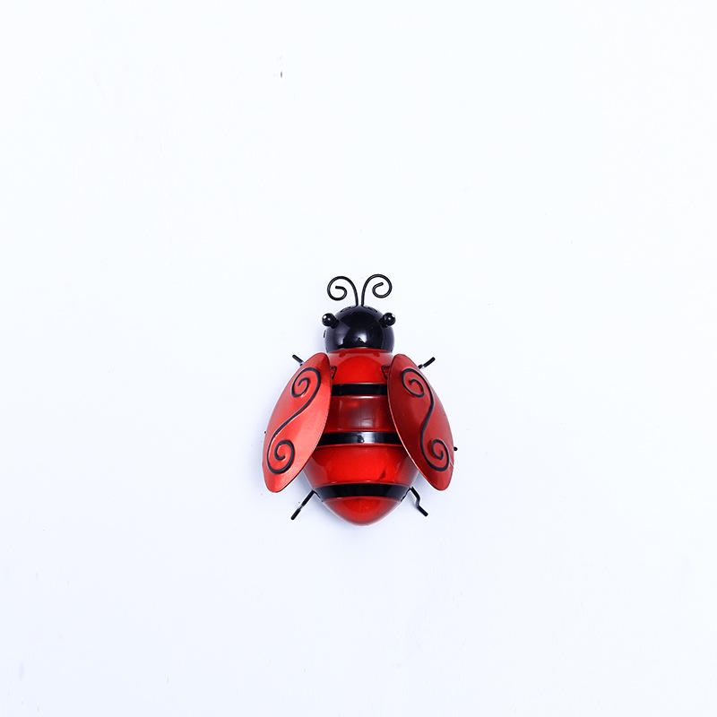Solar Bee Light: Outdoor Garden LED Wall Hanging Decoration, Wrought Iron, Waterproof