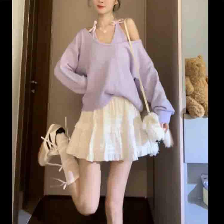 

2024 Purple Halter Knit Top & White Mini Skirt Set: Age-Defying, Stylish Two-Piece M