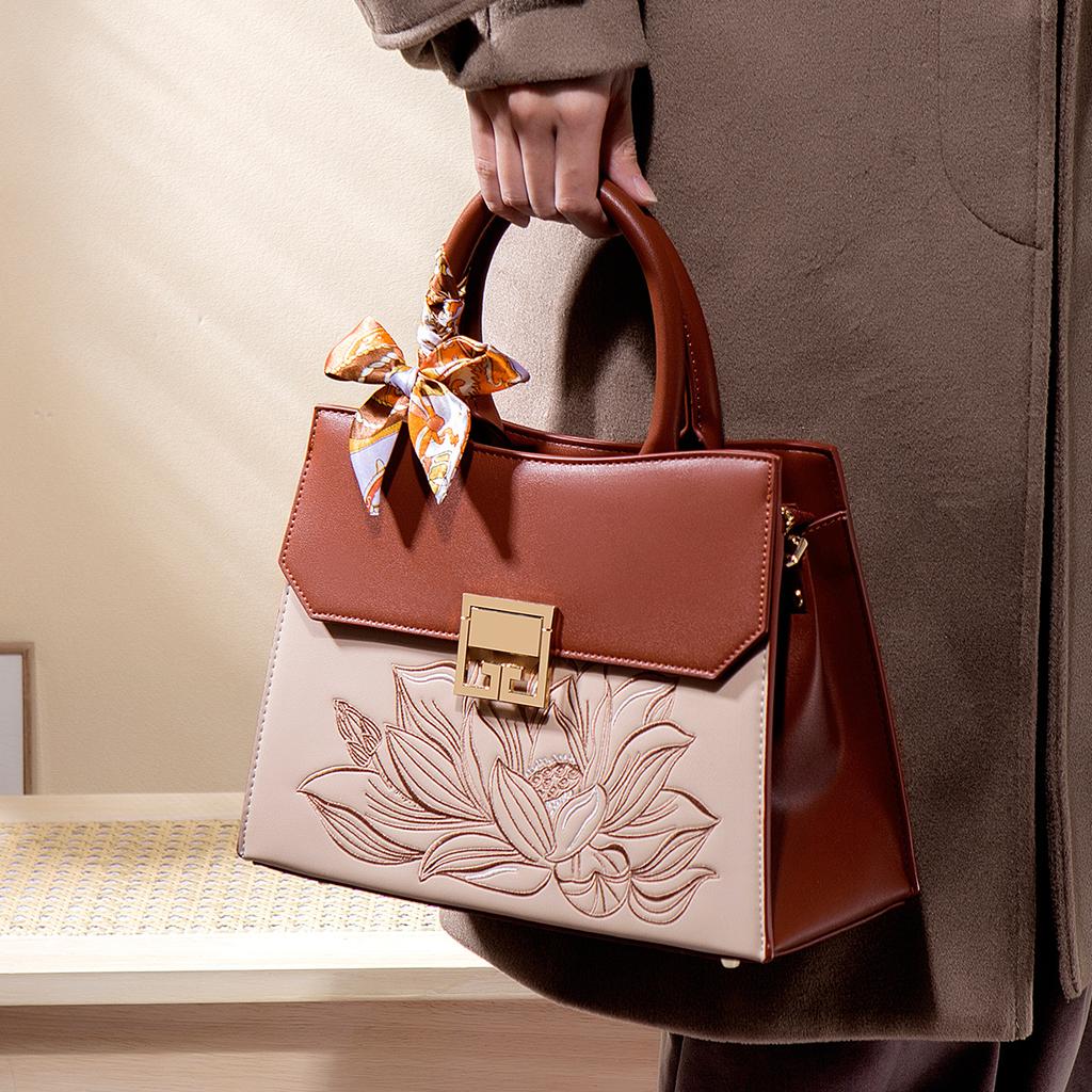 New Chinese Mother'S Day Send Mom Wedding Bag Bridal Bag High-End Atmospheric Embroidery Medium And Niche Women'S Bag