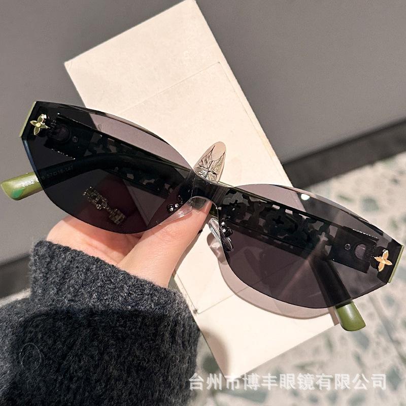 Высококлассные Безободковые Изысканные и Стильные Женские Солнцезащитные Очки в Маленькой Оправе