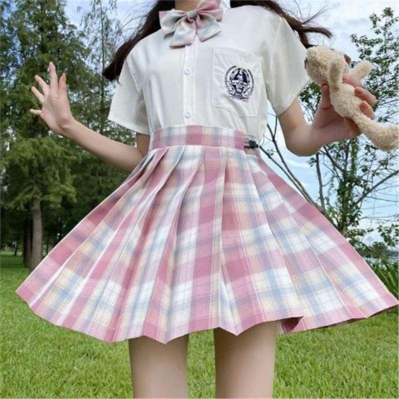 12-Year-Old Girls' Cute Yamabuki Check Sailor Uniform: Navy Skirt & Short Sleeve Top