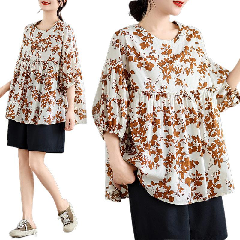 2024 Women's Loose Leaf Print Slim T-Shirt - Round Neck, Lightweight, and Comfortable