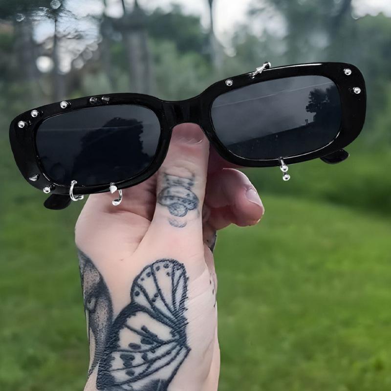 European and American style square small square sunglasses punk rivets jelly sunglasses fashion street shot