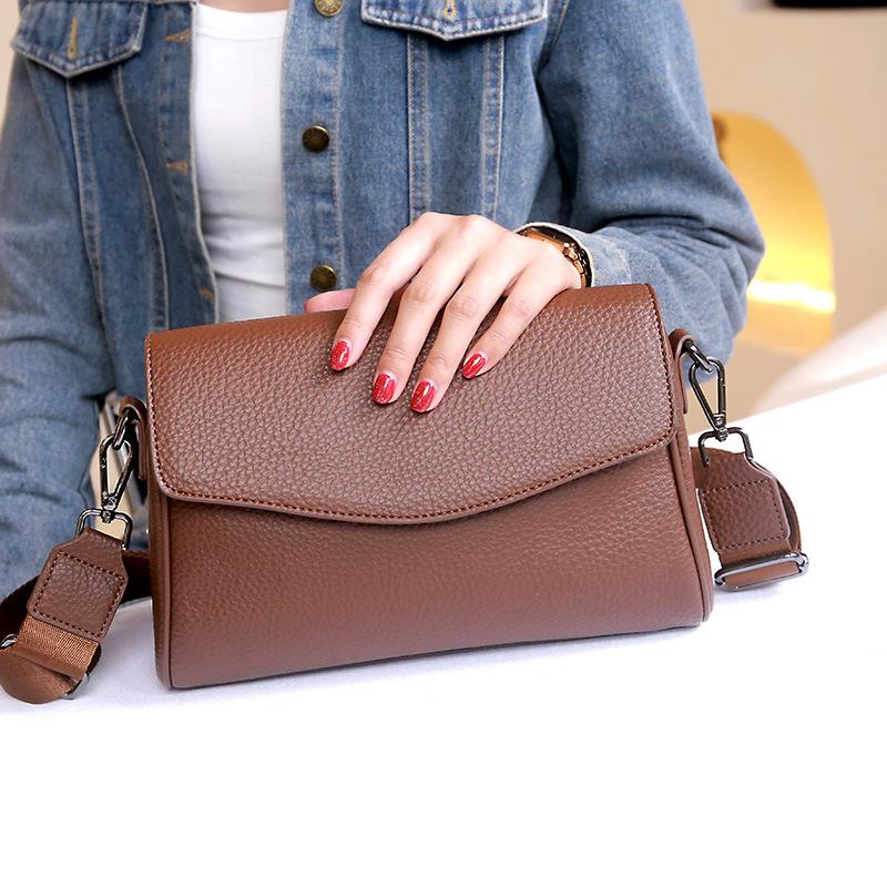 Soft Leather Small Bag, Ladies' New High-end Casual Mom Bag, Korean Version Versatile and Fashionable Single Shoulder Crossbody Bag