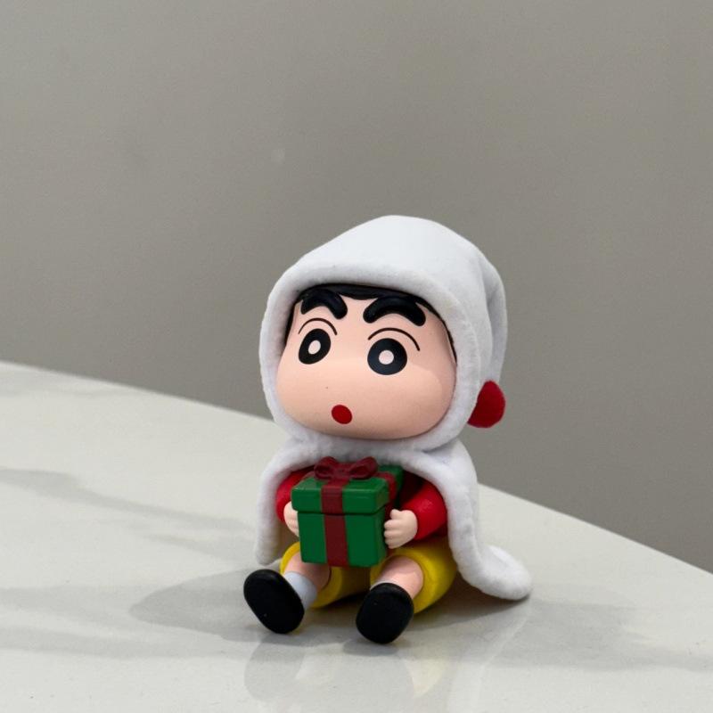 Crayon Xiaoxin peripheral Christmas cape Xiaoxin figure cute cartoon gift car pendant desktop doll toy