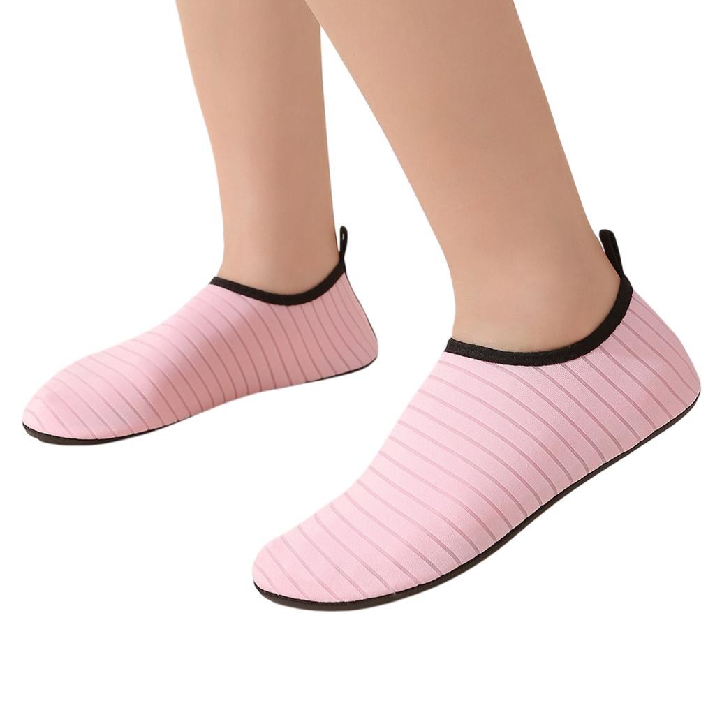 Kinder Wasserschuhe Schnelltrocknend Zum Hineinschlüpfen Strandschuhe Leichte Flexible Sohle Aqua Socken für Außenpool Schwimmen Surfen Wassersport