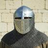 Mittelalterlicher Stahl-Kreuzritter-Ritterhelm mit Kettenhemd Display-Dekor Geschenk, Cosplay