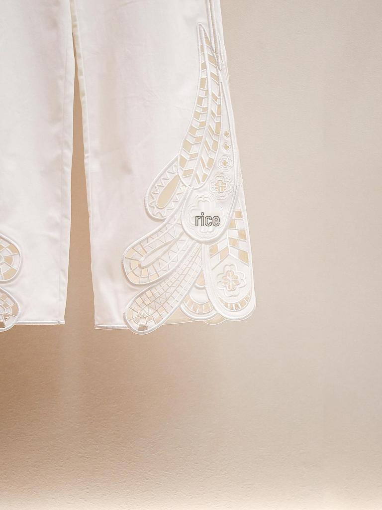 M's Chic French Minimalist Embroidered Vest Top & Casual Pants Set for Spring/Summer